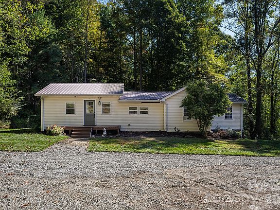 2nd image of 89 Sayles Town Rd