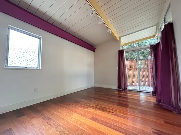 (undisclosed Address), Palo Alto, CA 94306