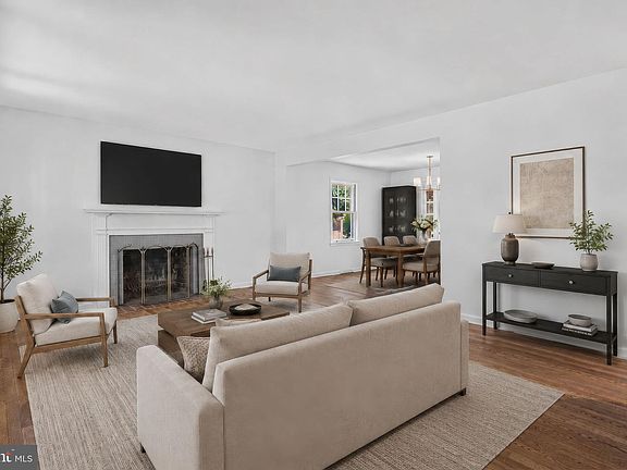 5th image of 124 Landis Ave