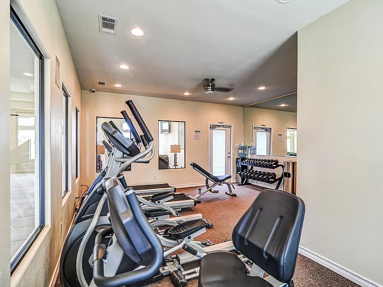 Stone Oak Townhomes — Photo 7