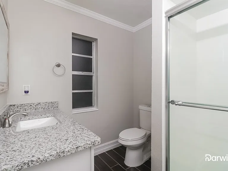 11183 Linden Dr — Photo 12