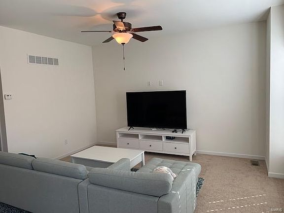3rd image of 2420 N Larksong Dr