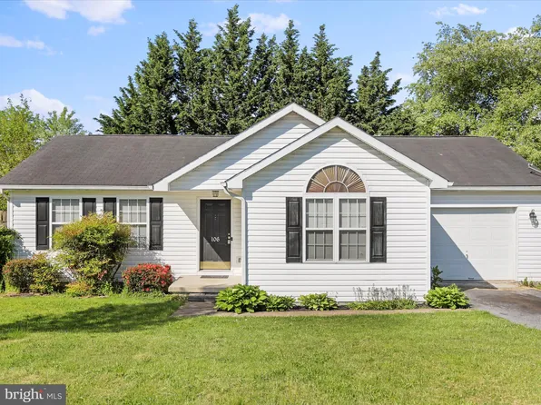 106 Towerview Dr, Martinsburg, WV 25404