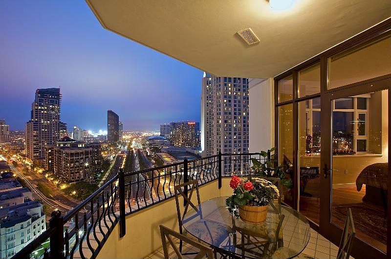1st image of 700 W Harbor Dr Unit 2002