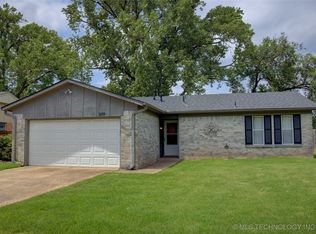 509 W F St, Jenks, OK 74037
