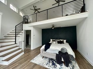 1707 Sutton Dr, Raleigh, NC 27605