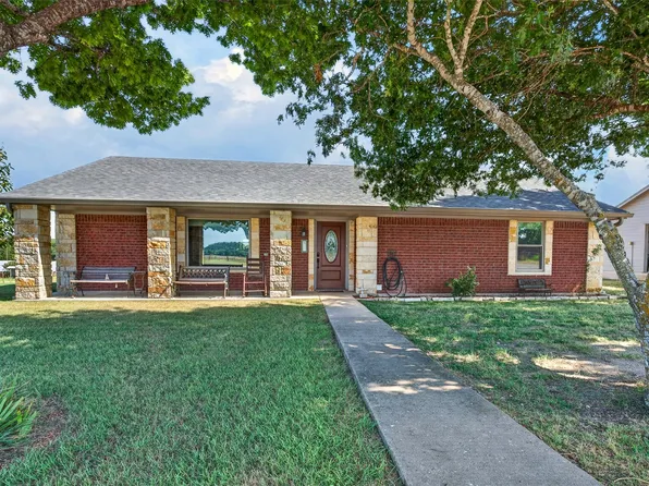 11121 E Highway 84, Oglesby, TX 76561
