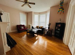 43 Dartmouth St #1, Somerville, MA 02145