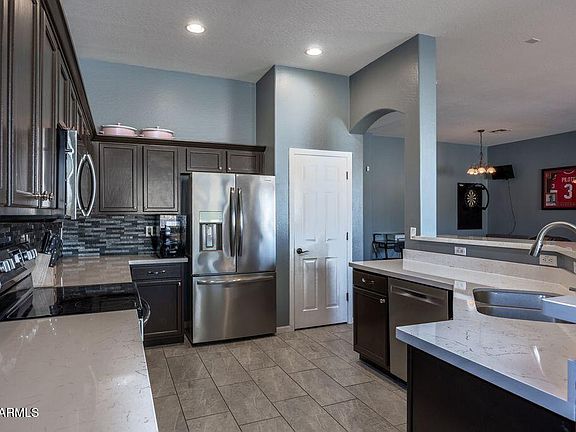 2nd image of 10114 W SUPERIOR Avenue