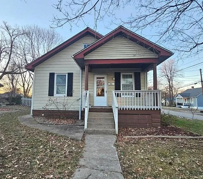 101 Vertrees Ct — Photo 1
