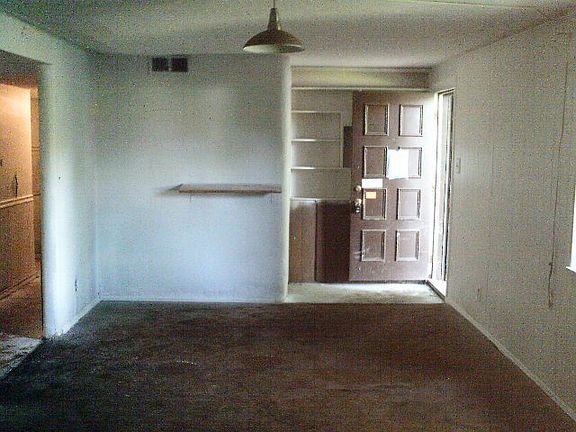 5th image of 552 Ford Dr