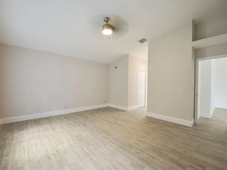 172 Jones Creek Dr — Photo 19