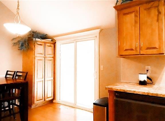 4th image of 11407 N Ewing Ave
