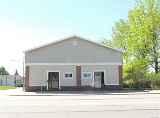 523 Ridge Rd, Buffalo, NY 14218