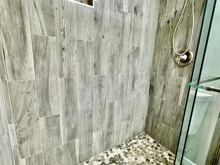 1542 E Meadowbrook Dr — Photo 37
