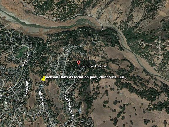 5th image of 3825 Live Oak Ln
