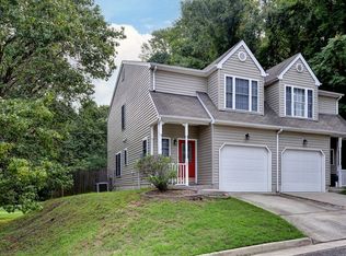 101 Susan Dr, Williamsburg, VA 23185