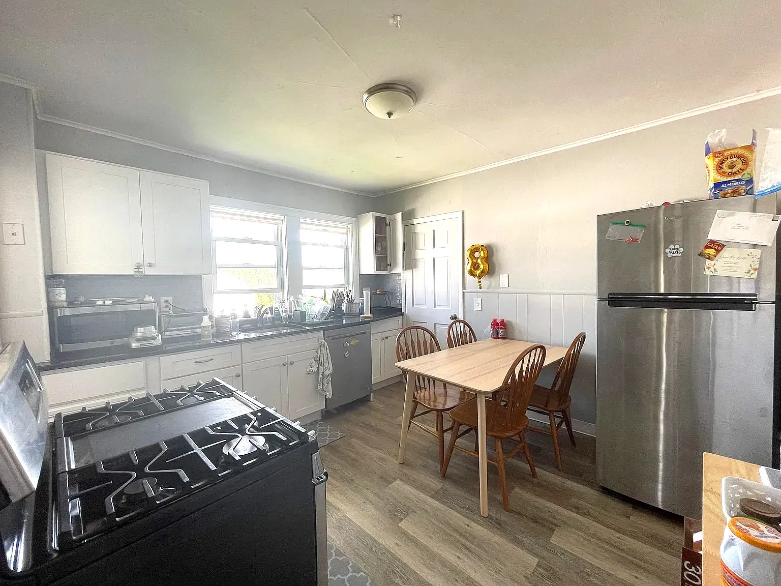 4 bed, 1.0 bath, $5,400 — Photo 3
