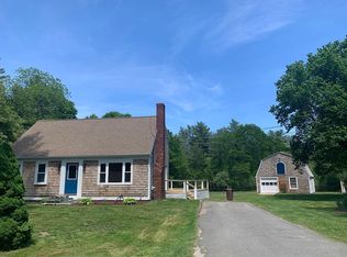 112 West St, Plympton, MA 02367