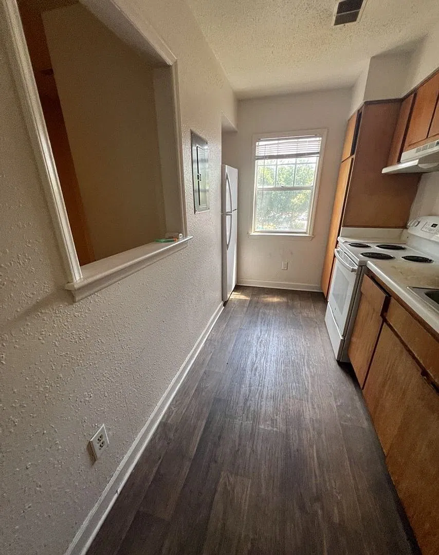 Don't miss this spacious and conveniently located 2-bedroom, 2.5-bath townhome in Raleigh! — Photo 2