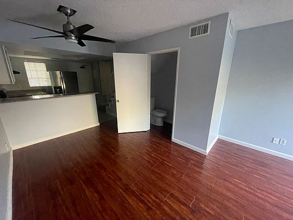 3rd image of 1242 S Norton Ave #B