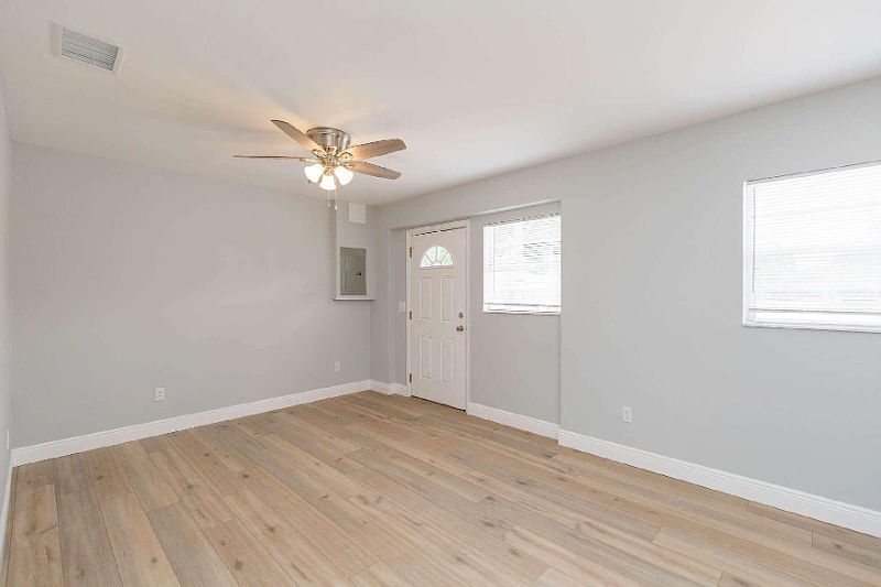 1st image of 7518 New Jersey Ave Unit C