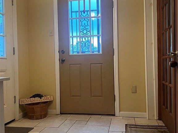 2nd image of 1212 Ridge Ave