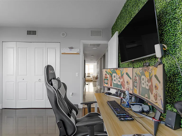 2641 N Flamingo Rd #901N — Photo 15