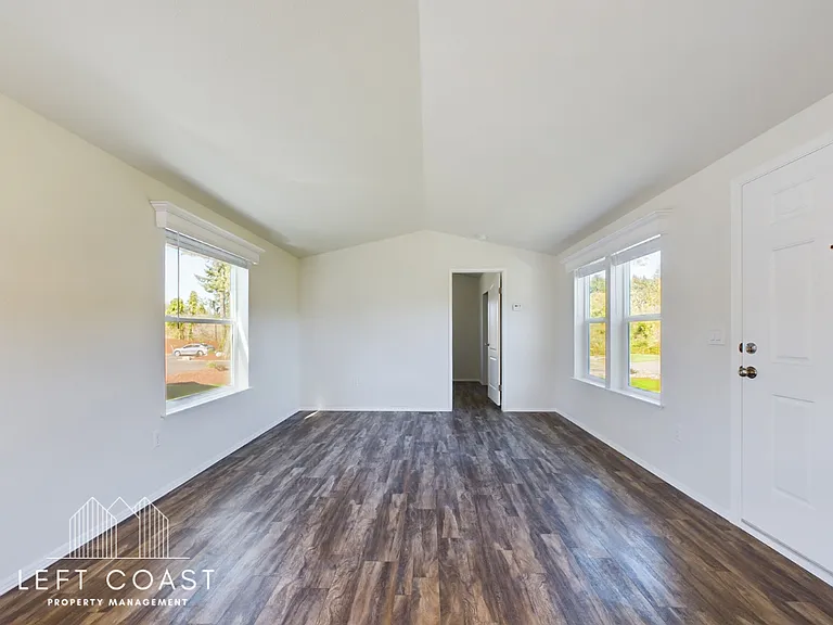 2368 Salmon River Hwy #4 — Photo 21