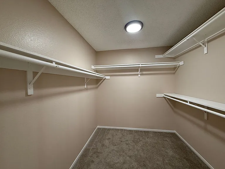 42801 15th St W #9 — Photo 16
