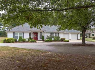 320 Malachi Ct, Inman, SC 29349