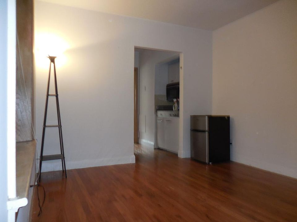 1st image of 2603 W Grace St APT B