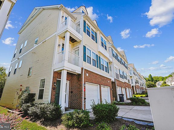 2nd image of 13921 Hollow Wind Way Unit 201