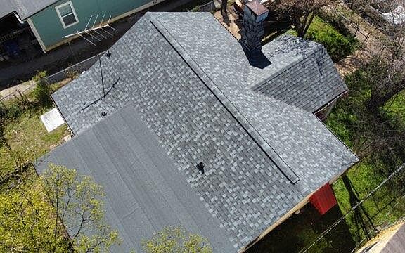 2nd image of 2912 N Chamberlain Ave