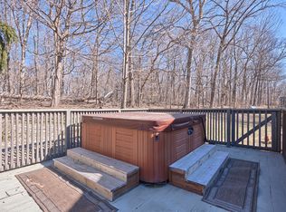 5353 Smith Dr, Edwardsville, IL 62025