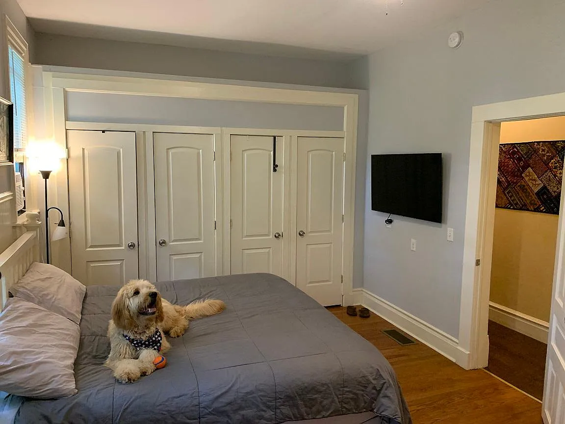 3 bed, 2187 sqft, $2,100 — Photo 2