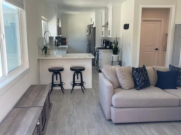 2217 Marshallfield Ln #C, Redondo Beach, CA 90278