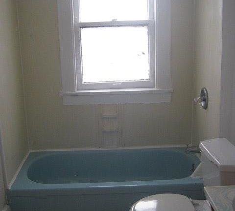 5th image of 4929 E 109th St