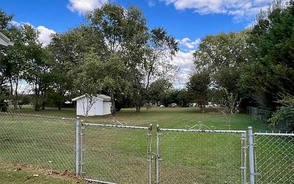 5th image of 2720 Sunflower Cir NW