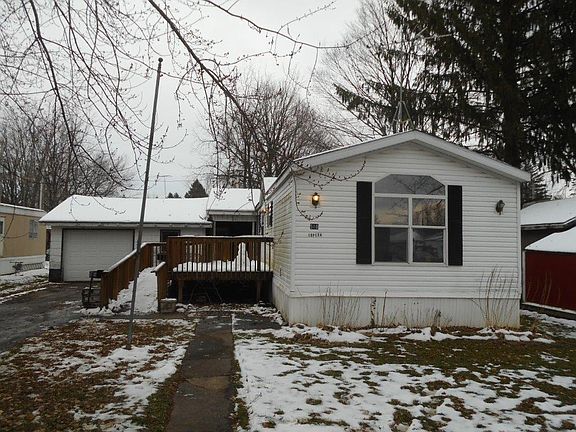 2nd image of 516 Parkins Ave