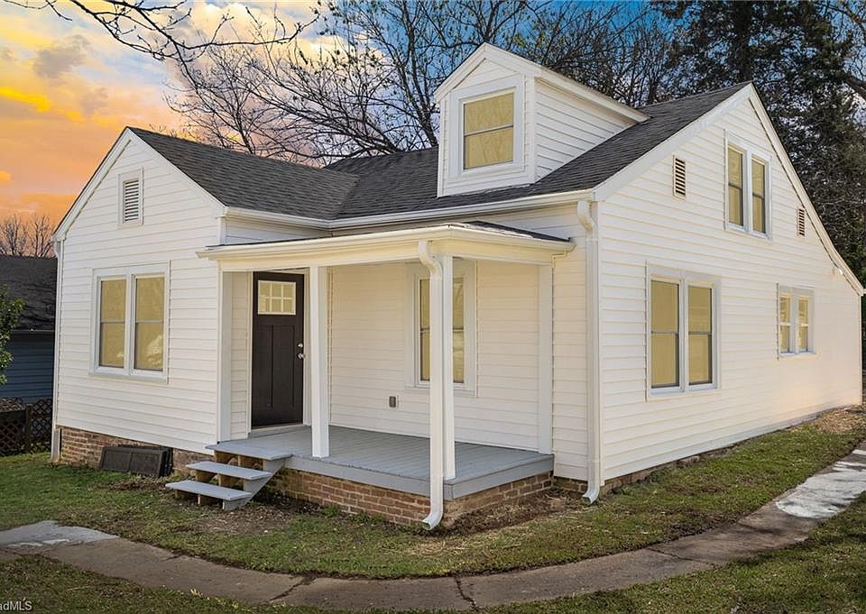 1st image of 1303 Stonewall Ave