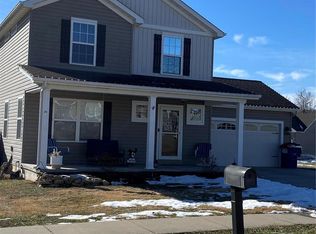 140 Valley Farms Dr, Winfield, MO 63389