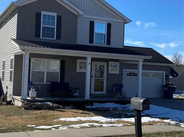 140 Valley Farms Dr, Winfield, MO 63389