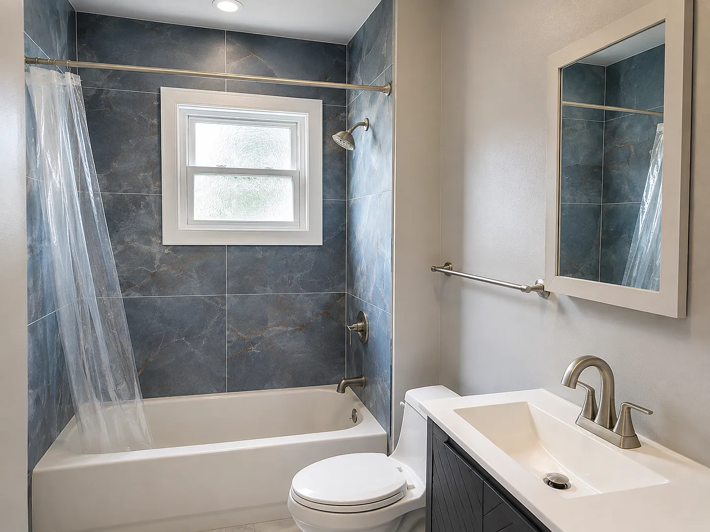 3 bed, 950 sqft, $1,800 — Photo 2