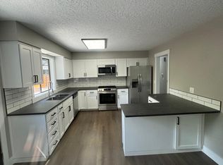 20855 SW Siletz Ct, Tualatin, OR 97062