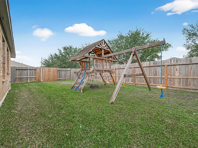 21438 Doral Rose Ln — Photo 46