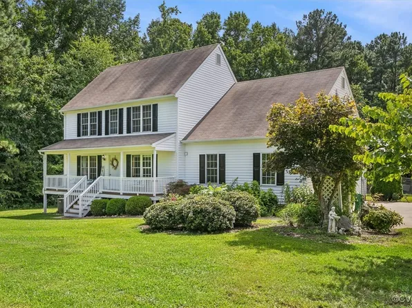 203 Oaktree Rd #A, Williamsburg, VA 23188
