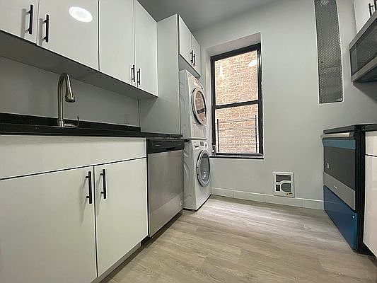 1st image of 520 W 175th St #4A