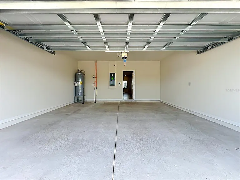 10654 Evening Star St — Photo 50