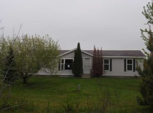 6290 E Pontaluna Rd, Fruitport, MI 49415